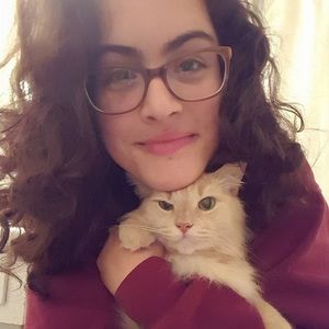 Meet your Posher, Libby